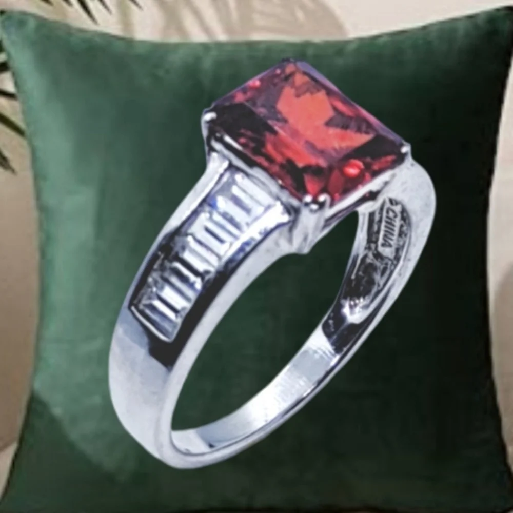 Sterling Silver DQ CZ Center Stone and 4 Rectangular DQ CZ Stones on Each Side